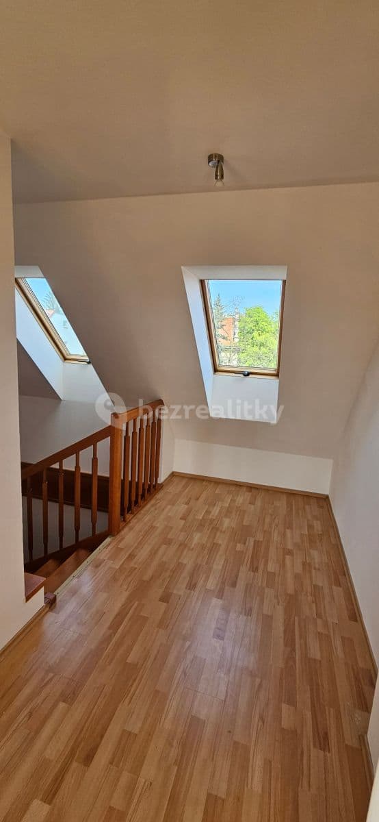 2 bedroom flat to rent, 75 m², Zenklova, Prague, Prague 2 bedroom flat to rent, 75 m², Zenklova, Prague, Prague