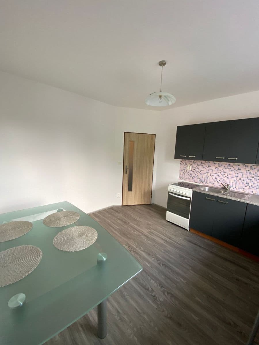 1 bedroom flat to rent, 47 m², Říční, Plzeň, Plzeňský Region 1 bedroom flat to rent, 47 m², Říční, Plzeň, Plzeňský Region