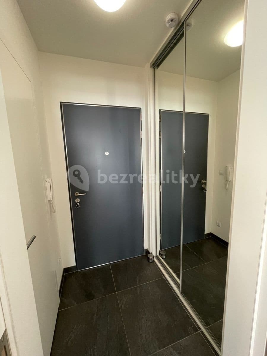 1 bedroom with open-plan kitchen flat to rent, 50 m², Kališnická, Prague, Prague 1 bedroom with open-plan kitchen flat to rent, 50 m², Kališnická, Prague, Prague