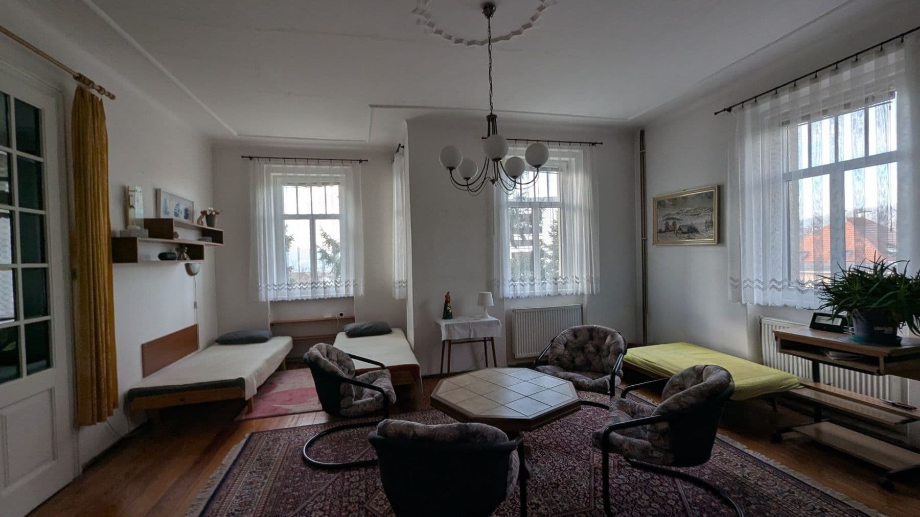 2 bedroom with open-plan kitchen flat to rent, 110 m², Rooseveltova, Ústí nad Labem, Ústecký Region 2 bedroom with open-plan kitchen flat to rent, 110 m², Rooseveltova, Ústí nad Labem, Ústecký Region