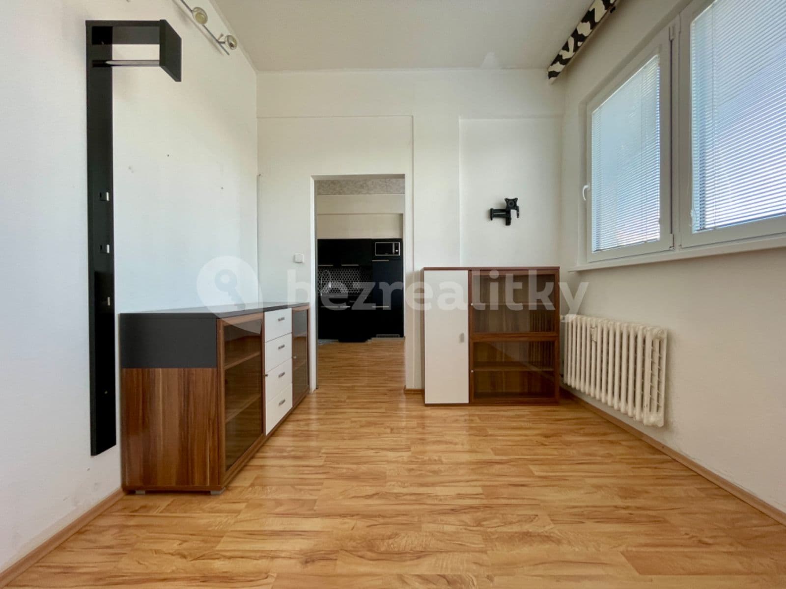 1 bedroom with open-plan kitchen flat to rent, 30 m², Na Okruhu, Prague, Prague 1 bedroom with open-plan kitchen flat to rent, 30 m², Na Okruhu, Prague, Prague