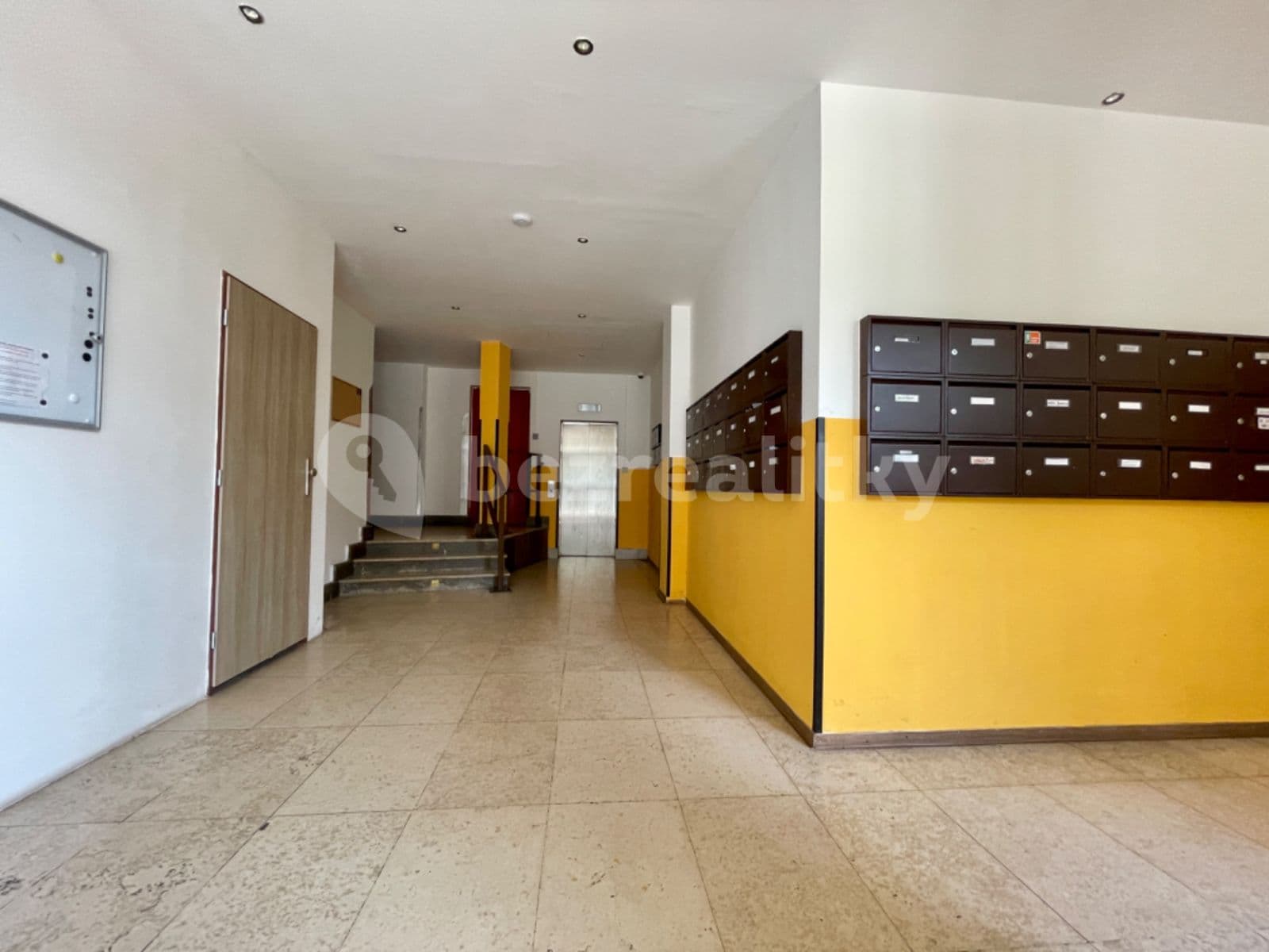 1 bedroom with open-plan kitchen flat to rent, 30 m², Na Okruhu, Prague, Prague 1 bedroom with open-plan kitchen flat to rent, 30 m², Na Okruhu, Prague, Prague