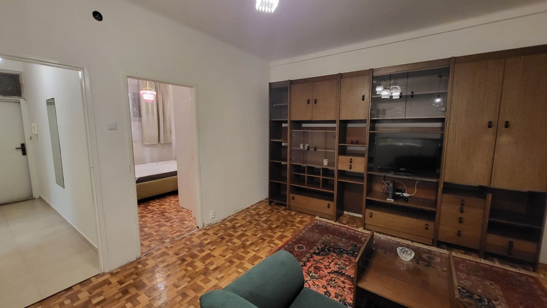 1 bedroom with open-plan kitchen flat to rent, 45 m², Humpolecká, Prague, Prague 1 bedroom with open-plan kitchen flat to rent, 45 m², Humpolecká, Prague, Prague