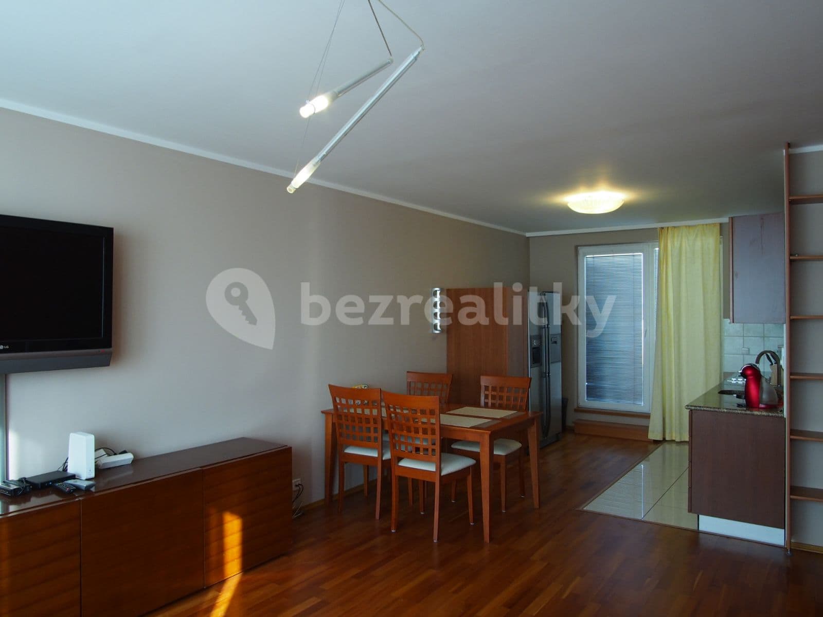 1 bedroom with open-plan kitchen flat to rent, 105 m², Wiedermannova, Prague, Prague 1 bedroom with open-plan kitchen flat to rent, 105 m², Wiedermannova, Prague, Prague