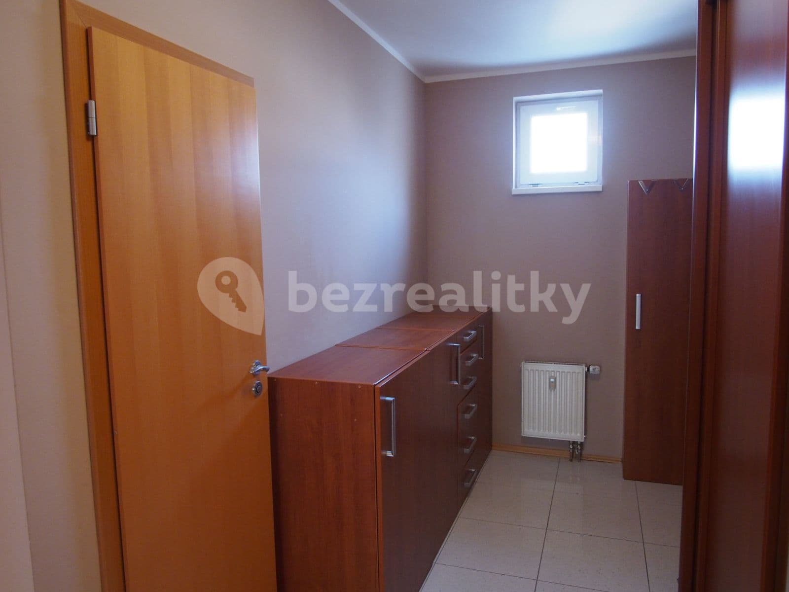 1 bedroom with open-plan kitchen flat to rent, 105 m², Wiedermannova, Prague, Prague 1 bedroom with open-plan kitchen flat to rent, 105 m², Wiedermannova, Prague, Prague