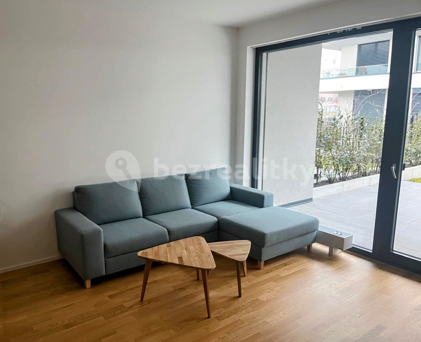 1 bedroom with open-plan kitchen flat to rent, 53 m², Armády, Prague, Prague 1 bedroom with open-plan kitchen flat to rent, 53 m², Armády, Prague, Prague