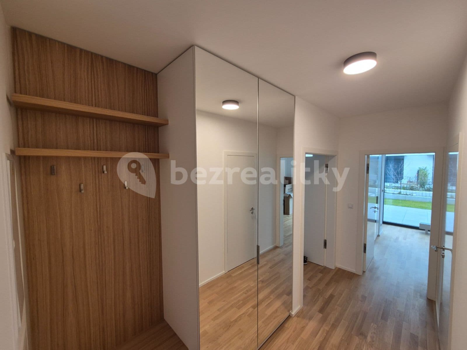1 bedroom with open-plan kitchen flat to rent, 53 m², Armády, Prague, Prague 1 bedroom with open-plan kitchen flat to rent, 53 m², Armády, Prague, Prague