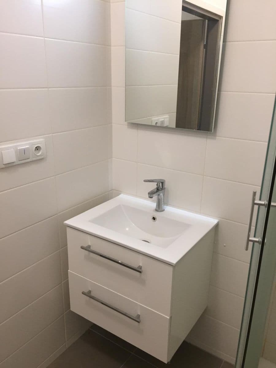 Studio flat to rent, 35 m², Rubešova, Plzeň, Plzeňský Region Studio flat to rent, 35 m², Rubešova, Plzeň, Plzeňský Region