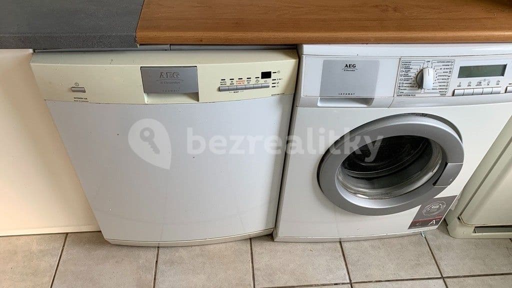 3 bedroom flat to rent, 65 m², Hasova, Prague, Prague 3 bedroom flat to rent, 65 m², Hasova, Prague, Prague