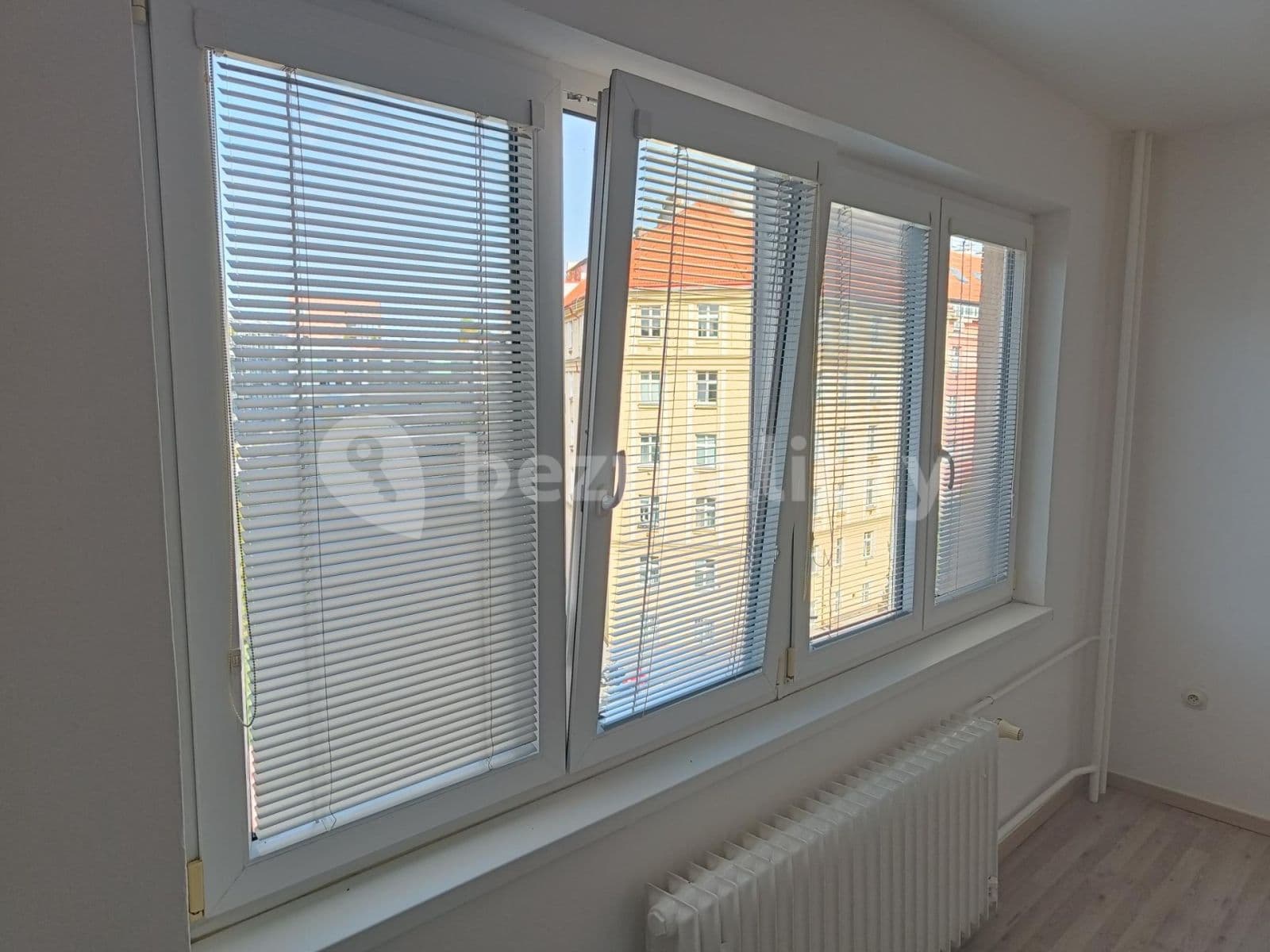 1 bedroom with open-plan kitchen flat to rent, 50 m², U Uranie, Prague, Prague 1 bedroom with open-plan kitchen flat to rent, 50 m², U Uranie, Prague, Prague
