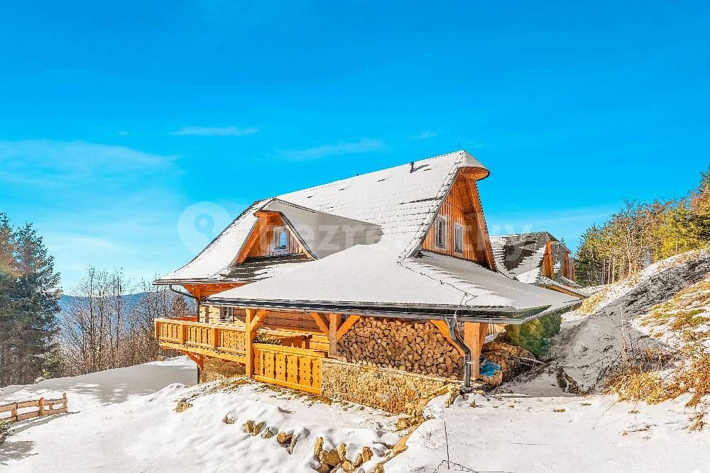 recreational property to rent, 0 m², Lazy pod Makytou, Trenčiansky Region recreational property to rent, 0 m², Lazy pod Makytou, Trenčiansky Region