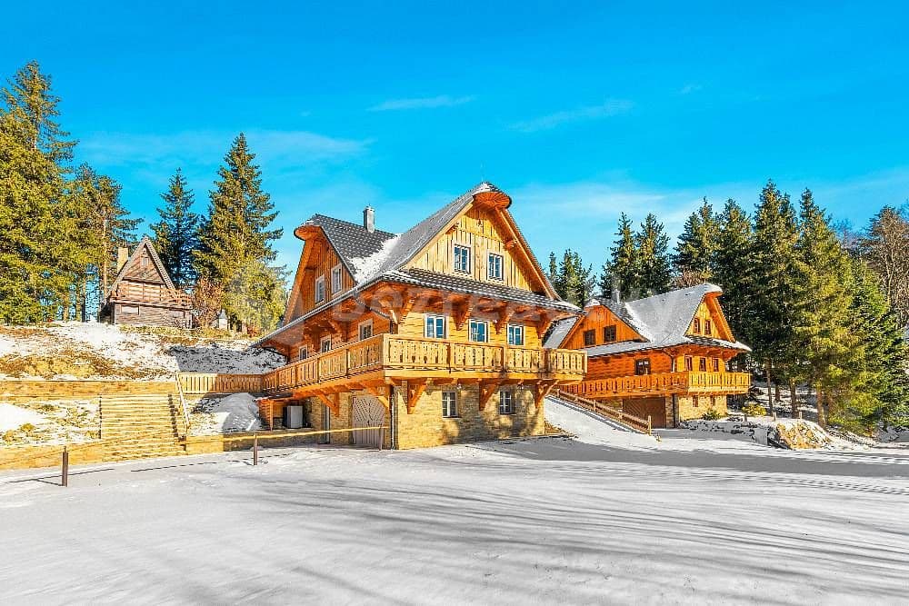 recreational property to rent, 0 m², Lazy pod Makytou, Trenčiansky Region recreational property to rent, 0 m², Lazy pod Makytou, Trenčiansky Region