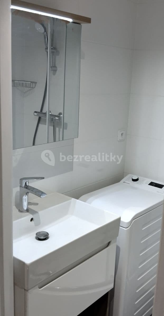 2 bedroom flat to rent, 51 m², Peštukova, Prague, Prague 2 bedroom flat to rent, 51 m², Peštukova, Prague, Prague