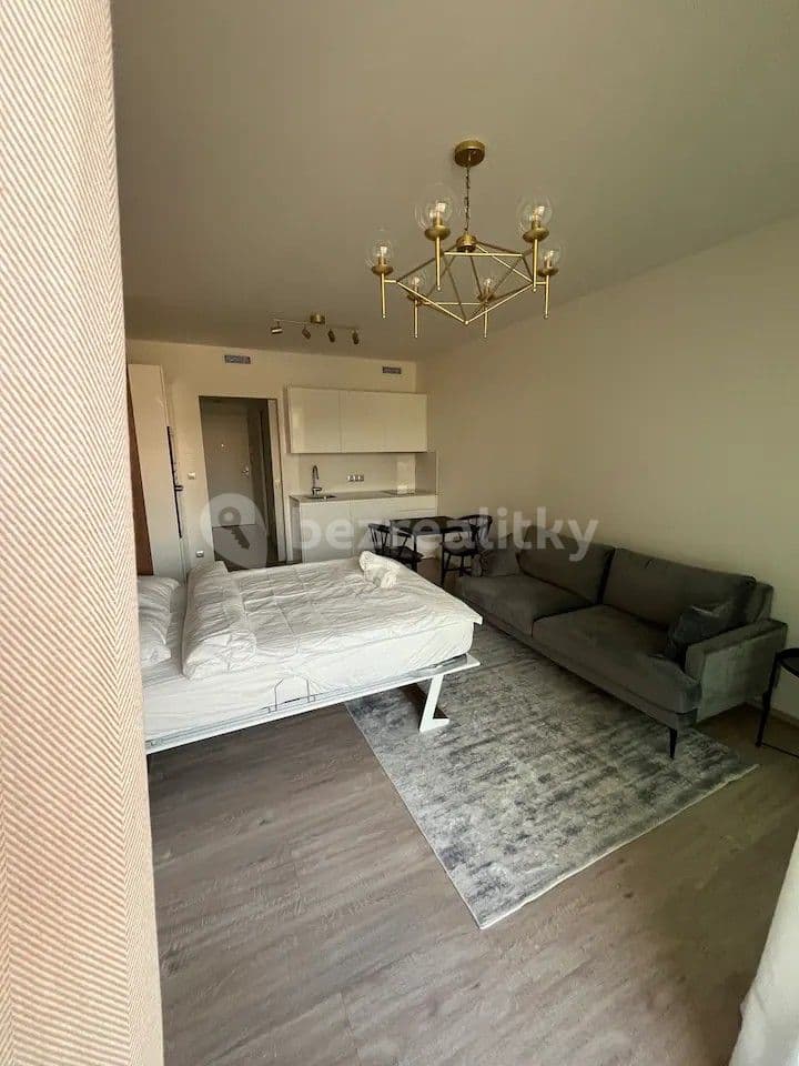Studio flat to rent, 32 m², Kurta Konráda, Prague, Prague Studio flat to rent, 32 m², Kurta Konráda, Prague, Prague