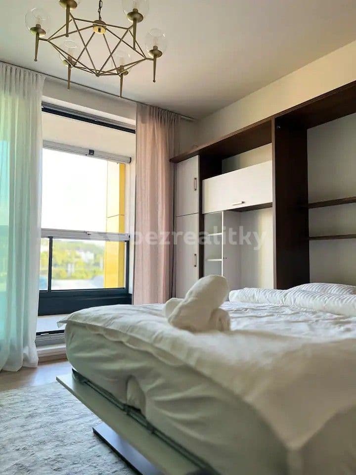 Studio flat to rent, 32 m², Kurta Konráda, Prague, Prague Studio flat to rent, 32 m², Kurta Konráda, Prague, Prague