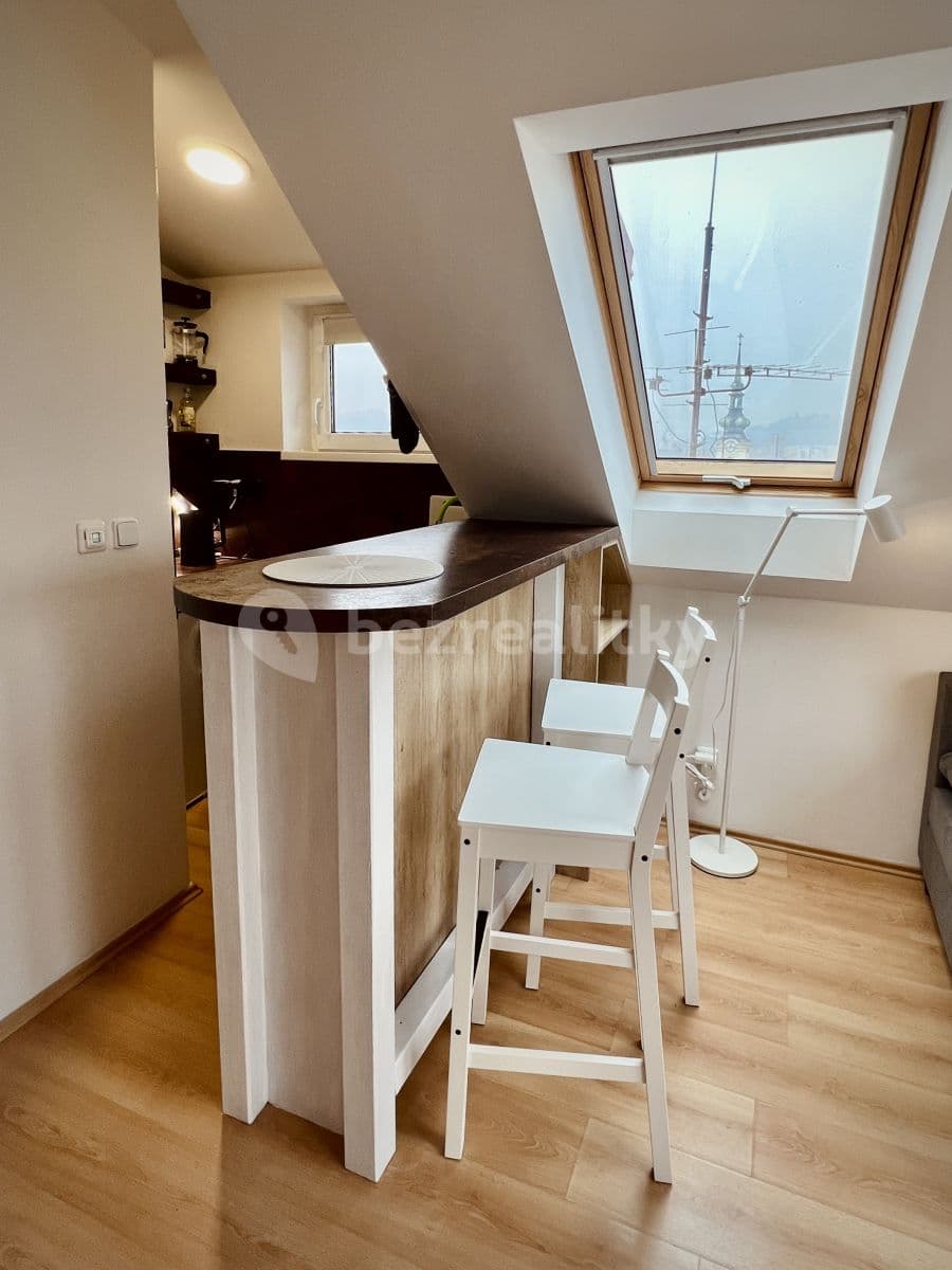 Studio flat to rent, 35 m², Vídeňská, Brno, Jihomoravský Region Studio flat to rent, 35 m², Vídeňská, Brno, Jihomoravský Region