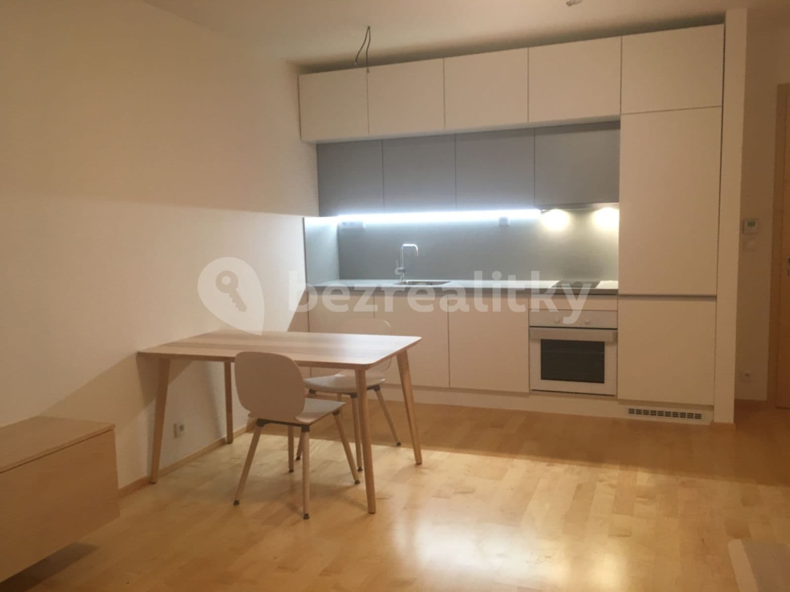 1 bedroom with open-plan kitchen flat to rent, 58 m², U Statku, Hýskov, Středočeský Region 1 bedroom with open-plan kitchen flat to rent, 58 m², U Statku, Hýskov, Středočeský Region