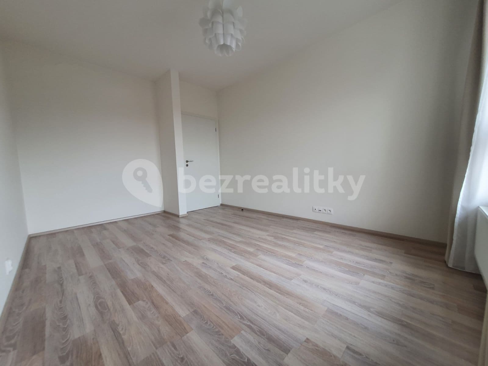 2 bedroom with open-plan kitchen flat to rent, 96 m², K Vystrkovu, Prague, Prague 2 bedroom with open-plan kitchen flat to rent, 96 m², K Vystrkovu, Prague, Prague