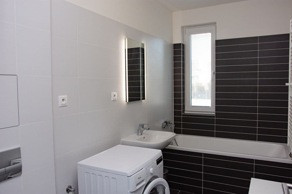flat to rent, 39 m², Pod Stolovou Horou, Prague, Prague flat to rent, 39 m², Pod Stolovou Horou, Prague, Prague