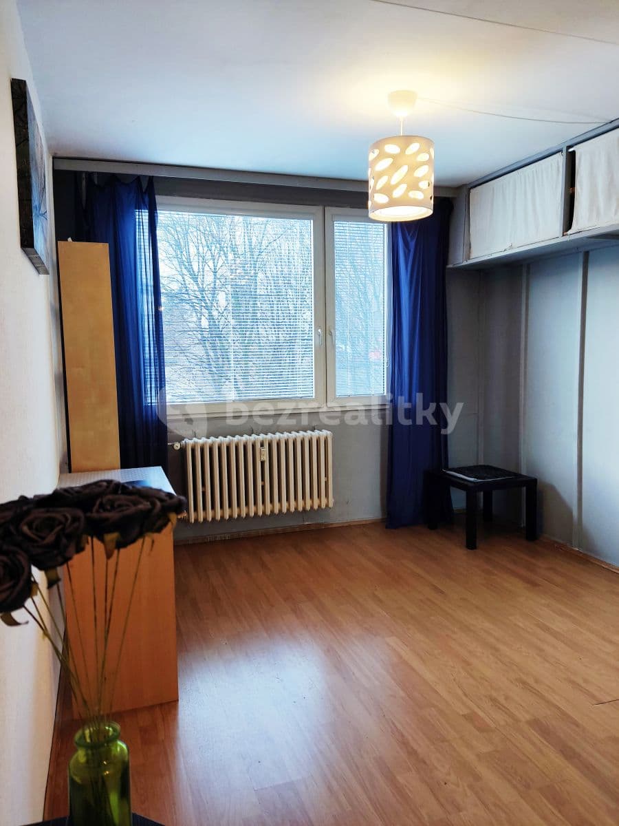 1 bedroom with open-plan kitchen flat to rent, 35 m², Laudova, Prague, Prague 1 bedroom with open-plan kitchen flat to rent, 35 m², Laudova, Prague, Prague