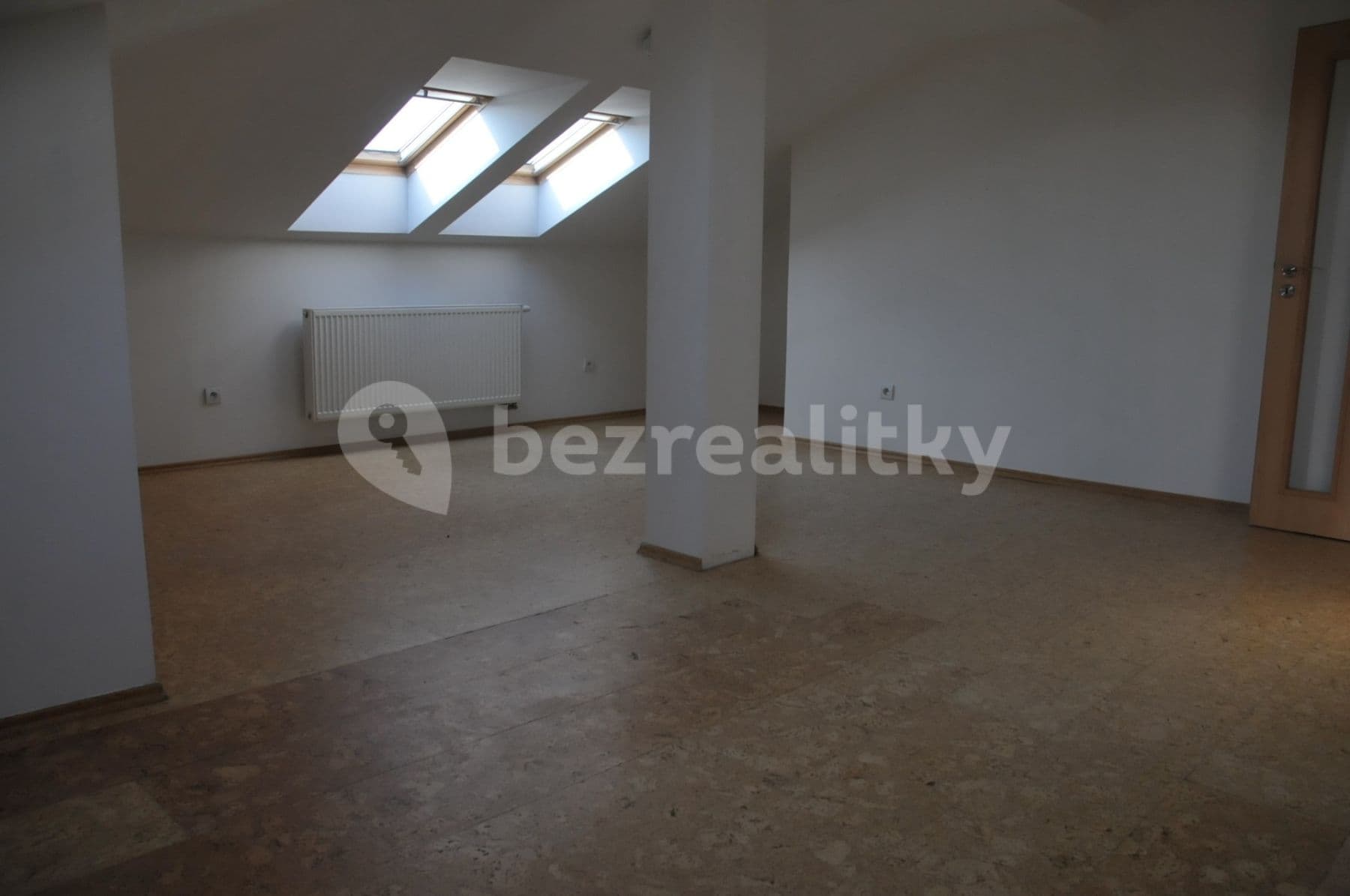 2 bedroom with open-plan kitchen flat to rent, 100 m², Družební, Nové Město nad Metují, Královéhradecký Region 2 bedroom with open-plan kitchen flat to rent, 100 m², Družební, Nové Město nad Metují, Královéhradecký Region