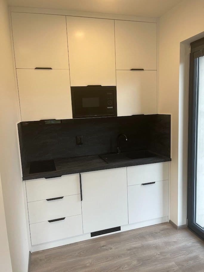Studio flat to rent, 26 m², U benaru, Slaný, Středočeský Region Studio flat to rent, 26 m², U benaru, Slaný, Středočeský Region