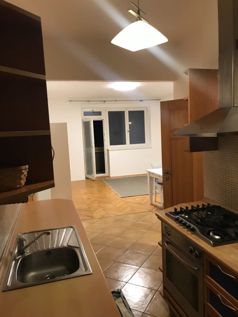 2 bedroom with open-plan kitchen flat to rent, 78 m², Bajkalská, Prague, Prague 2 bedroom with open-plan kitchen flat to rent, 78 m², Bajkalská, Prague, Prague