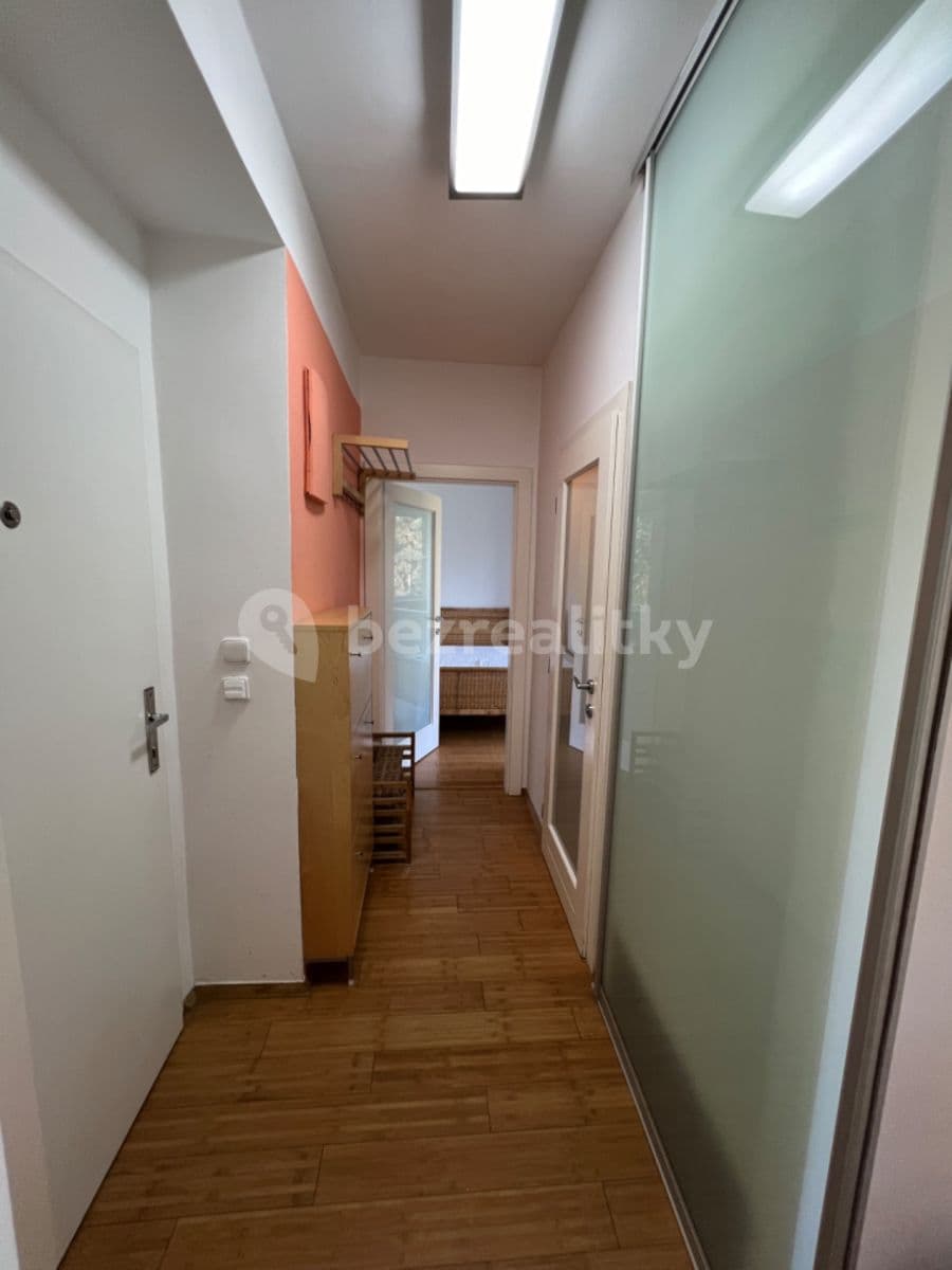 1 bedroom with open-plan kitchen flat to rent, 50 m², Bělohorská, Prague, Prague 1 bedroom with open-plan kitchen flat to rent, 50 m², Bělohorská, Prague, Prague