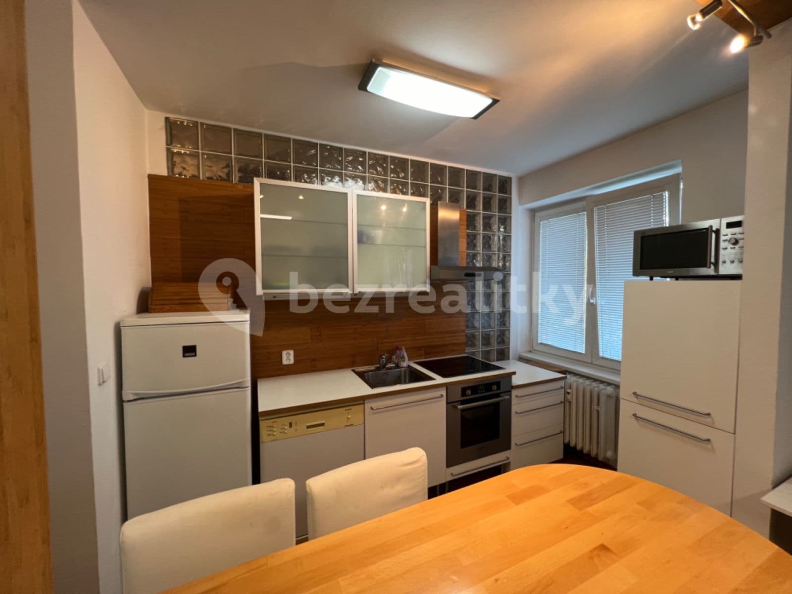 1 bedroom with open-plan kitchen flat to rent, 50 m², Bělohorská, Prague, Prague 1 bedroom with open-plan kitchen flat to rent, 50 m², Bělohorská, Prague, Prague