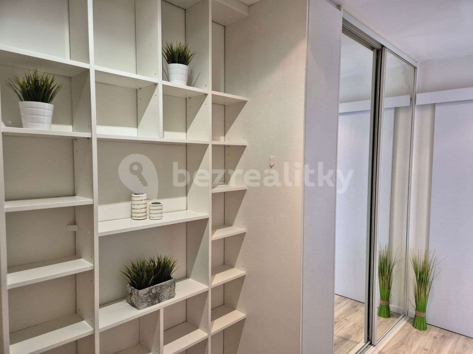 1 bedroom with open-plan kitchen flat to rent, 43 m², Boloňská, Prague, Prague 1 bedroom with open-plan kitchen flat to rent, 43 m², Boloňská, Prague, Prague