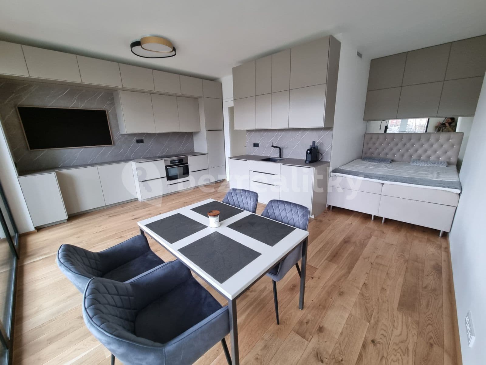 Studio flat to rent, 37 m², Vítězné náměstí, Prague, Prague Studio flat to rent, 37 m², Vítězné náměstí, Prague, Prague