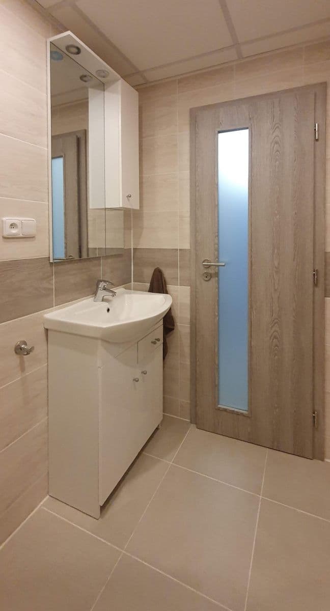 1 bedroom with open-plan kitchen flat to rent, 57 m², Jiráskova, Litvínov, Ústecký Region 1 bedroom with open-plan kitchen flat to rent, 57 m², Jiráskova, Litvínov, Ústecký Region