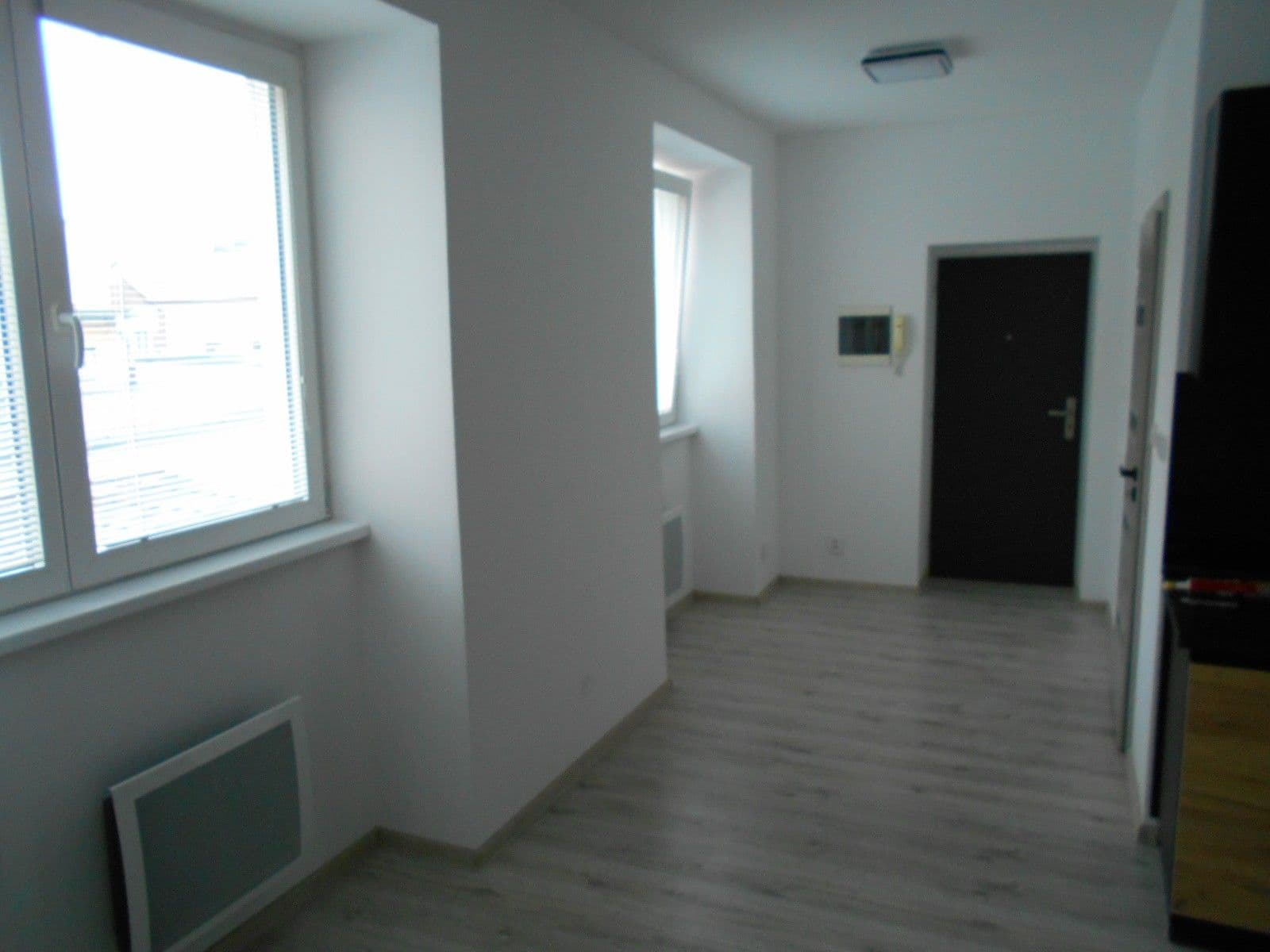 1 bedroom with open-plan kitchen flat to rent, 65 m², Louny, Ústecký Region 1 bedroom with open-plan kitchen flat to rent, 65 m², Louny, Ústecký Region