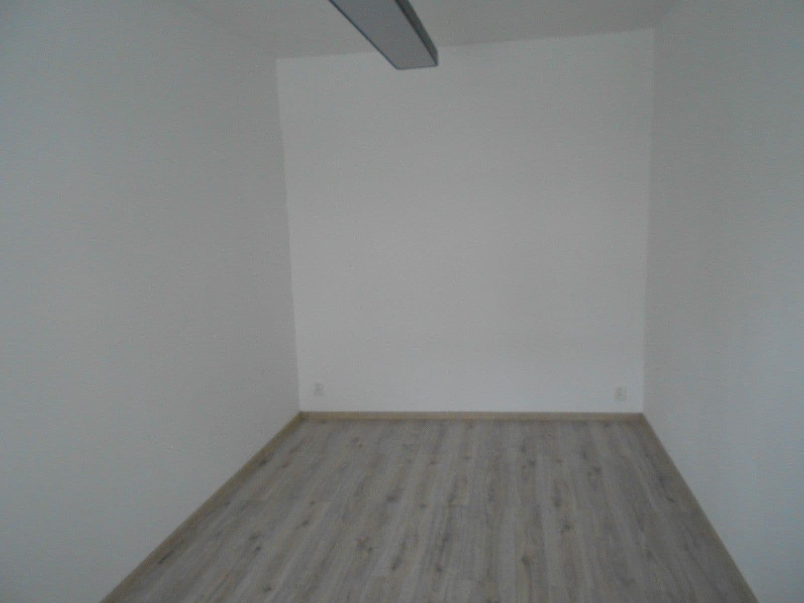 1 bedroom with open-plan kitchen flat to rent, 65 m², Louny, Ústecký Region 1 bedroom with open-plan kitchen flat to rent, 65 m², Louny, Ústecký Region