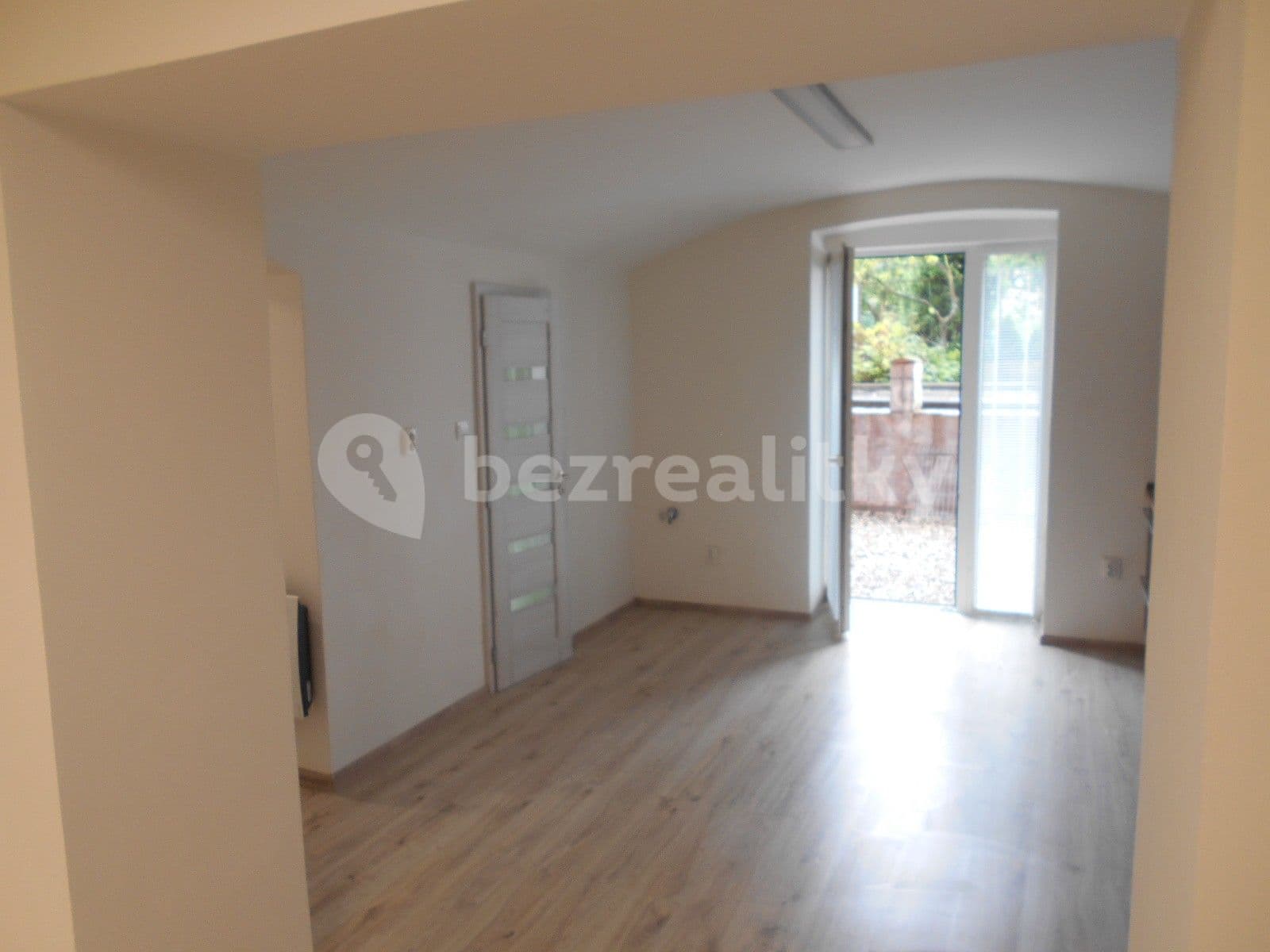 1 bedroom with open-plan kitchen flat to rent, 57 m², Louny, Ústecký Region 1 bedroom with open-plan kitchen flat to rent, 57 m², Louny, Ústecký Region