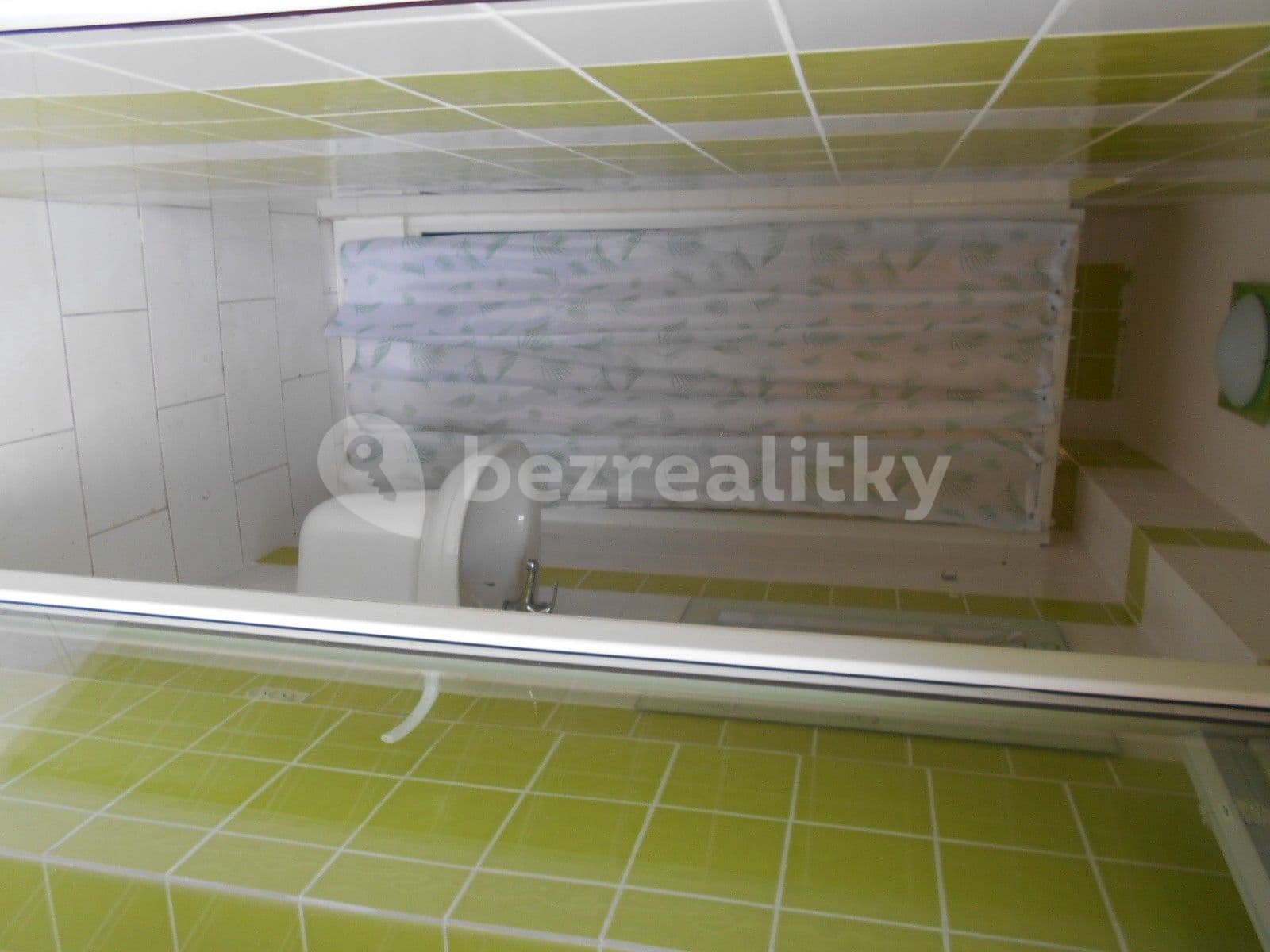 1 bedroom with open-plan kitchen flat to rent, 57 m², Louny, Ústecký Region 1 bedroom with open-plan kitchen flat to rent, 57 m², Louny, Ústecký Region