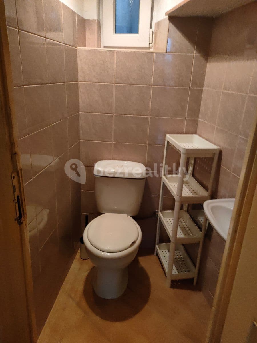2 bedroom flat to rent, 62 m², U Nikolajky, Prague, Prague 2 bedroom flat to rent, 62 m², U Nikolajky, Prague, Prague