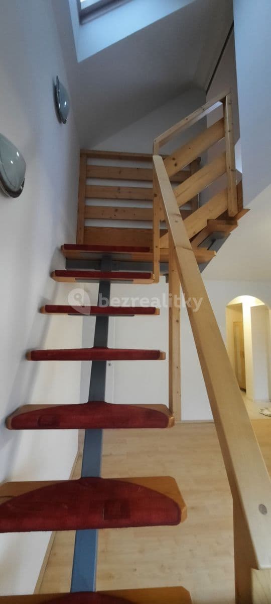 3 bedroom flat to rent, 105 m², U Strže, Prague, Prague 3 bedroom flat to rent, 105 m², U Strže, Prague, Prague