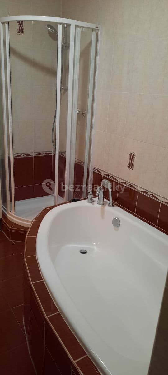 3 bedroom flat to rent, 105 m², U Strže, Prague, Prague 3 bedroom flat to rent, 105 m², U Strže, Prague, Prague