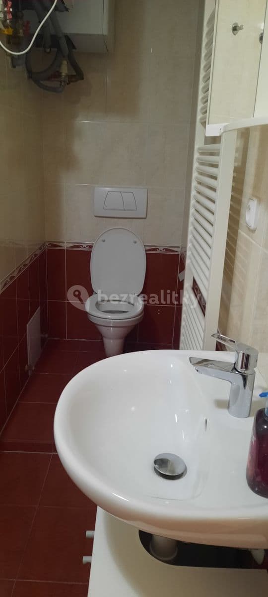 3 bedroom flat to rent, 105 m², U Strže, Prague, Prague 3 bedroom flat to rent, 105 m², U Strže, Prague, Prague