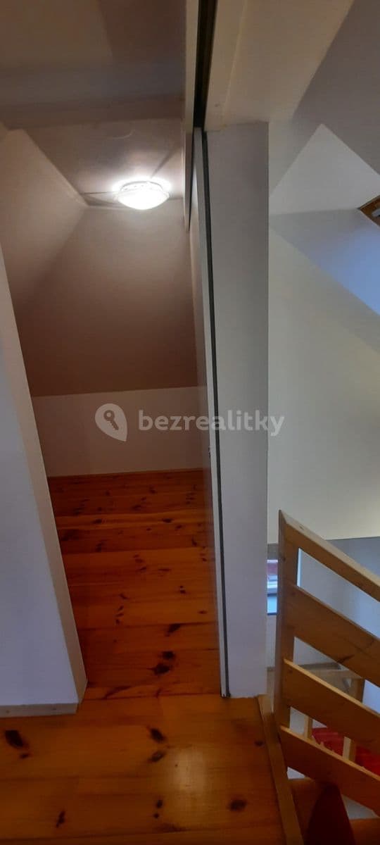 3 bedroom flat to rent, 105 m², U Strže, Prague, Prague 3 bedroom flat to rent, 105 m², U Strže, Prague, Prague