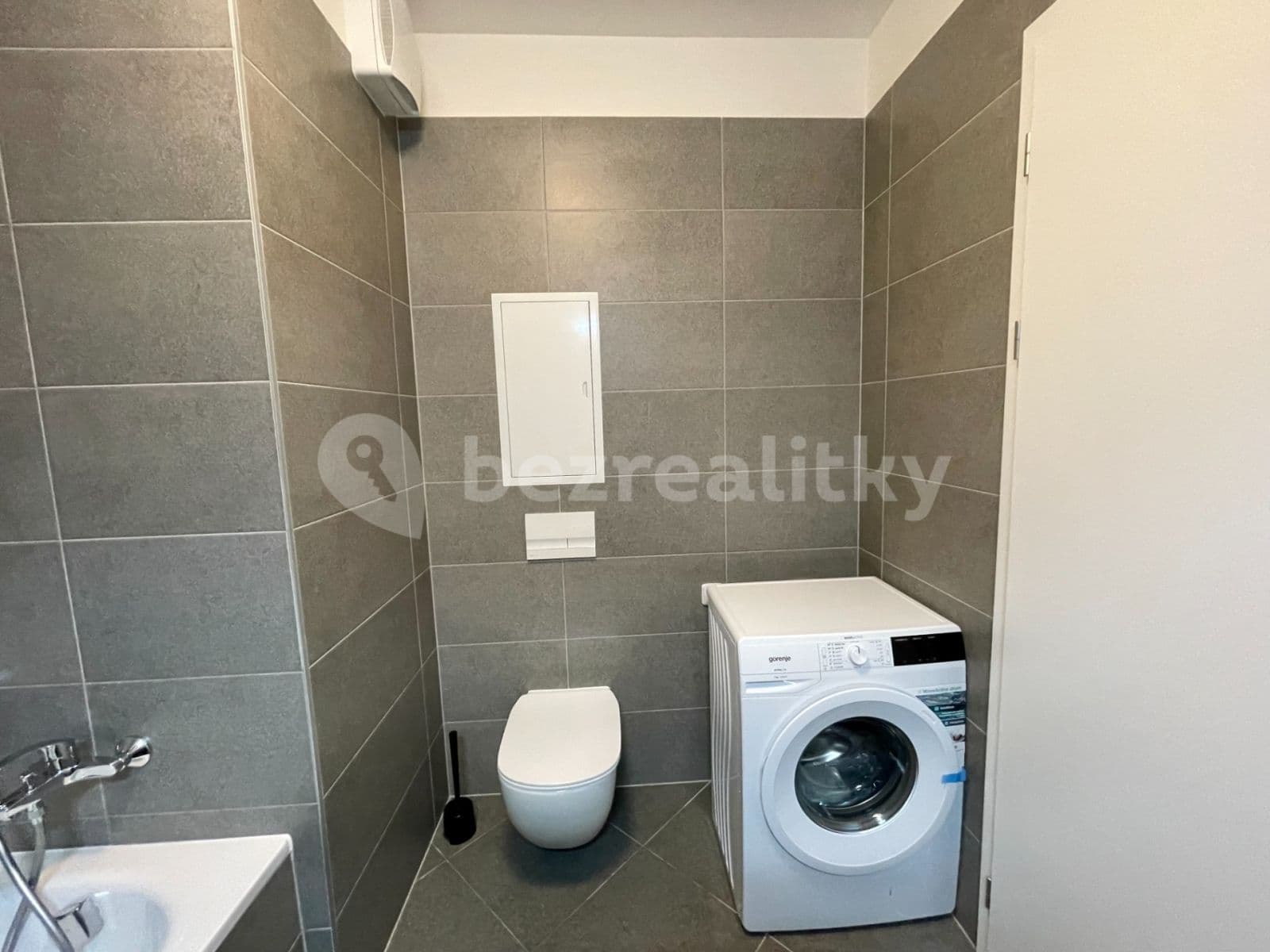 1 bedroom with open-plan kitchen flat to rent, 51 m², Gollové, Prague, Prague 1 bedroom with open-plan kitchen flat to rent, 51 m², Gollové, Prague, Prague