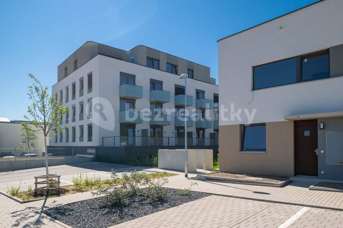 Studio flat to rent, 31 m², Heřmanická, Prague, Prague Studio flat to rent, 31 m², Heřmanická, Prague, Prague