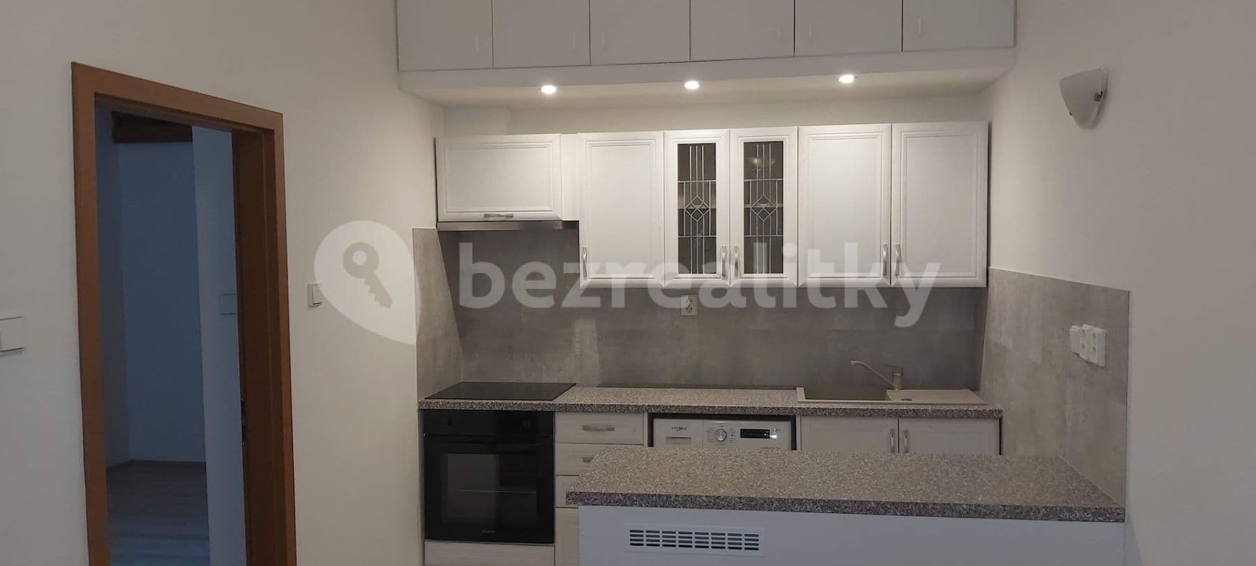 1 bedroom flat to rent, 35 m², Americká, Prague, Prague 1 bedroom flat to rent, 35 m², Americká, Prague, Prague