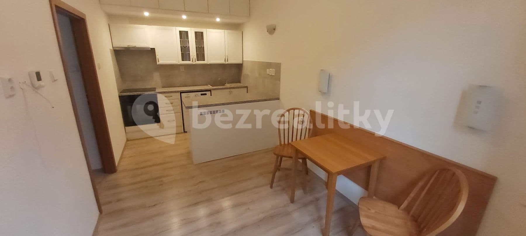 1 bedroom flat to rent, 35 m², Americká, Prague, Prague 1 bedroom flat to rent, 35 m², Americká, Prague, Prague