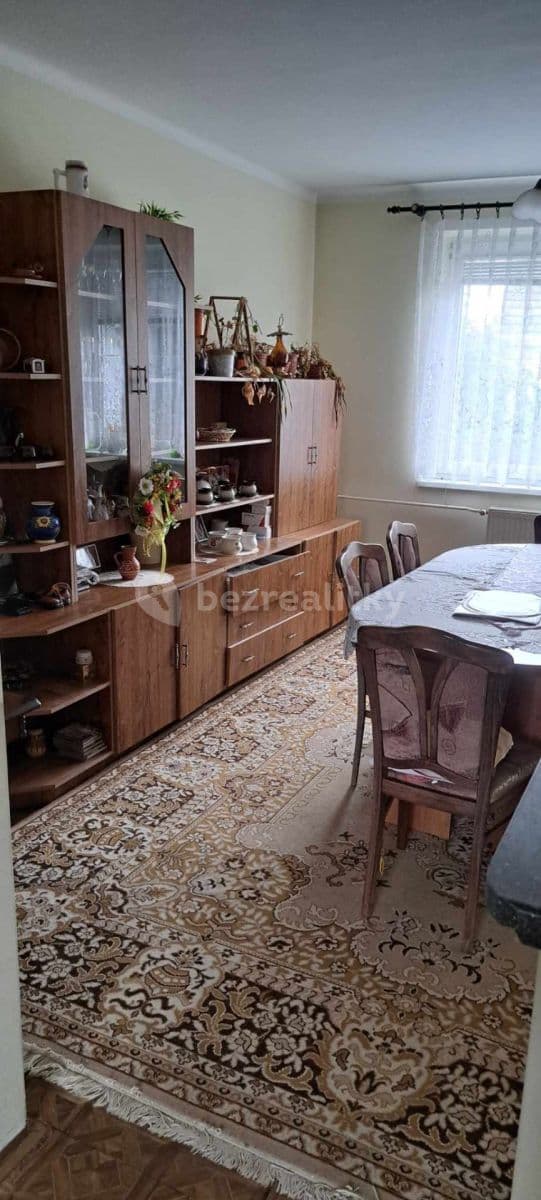 house to rent, 546 m², Pobedim, Trenčiansky Region house to rent, 546 m², Pobedim, Trenčiansky Region