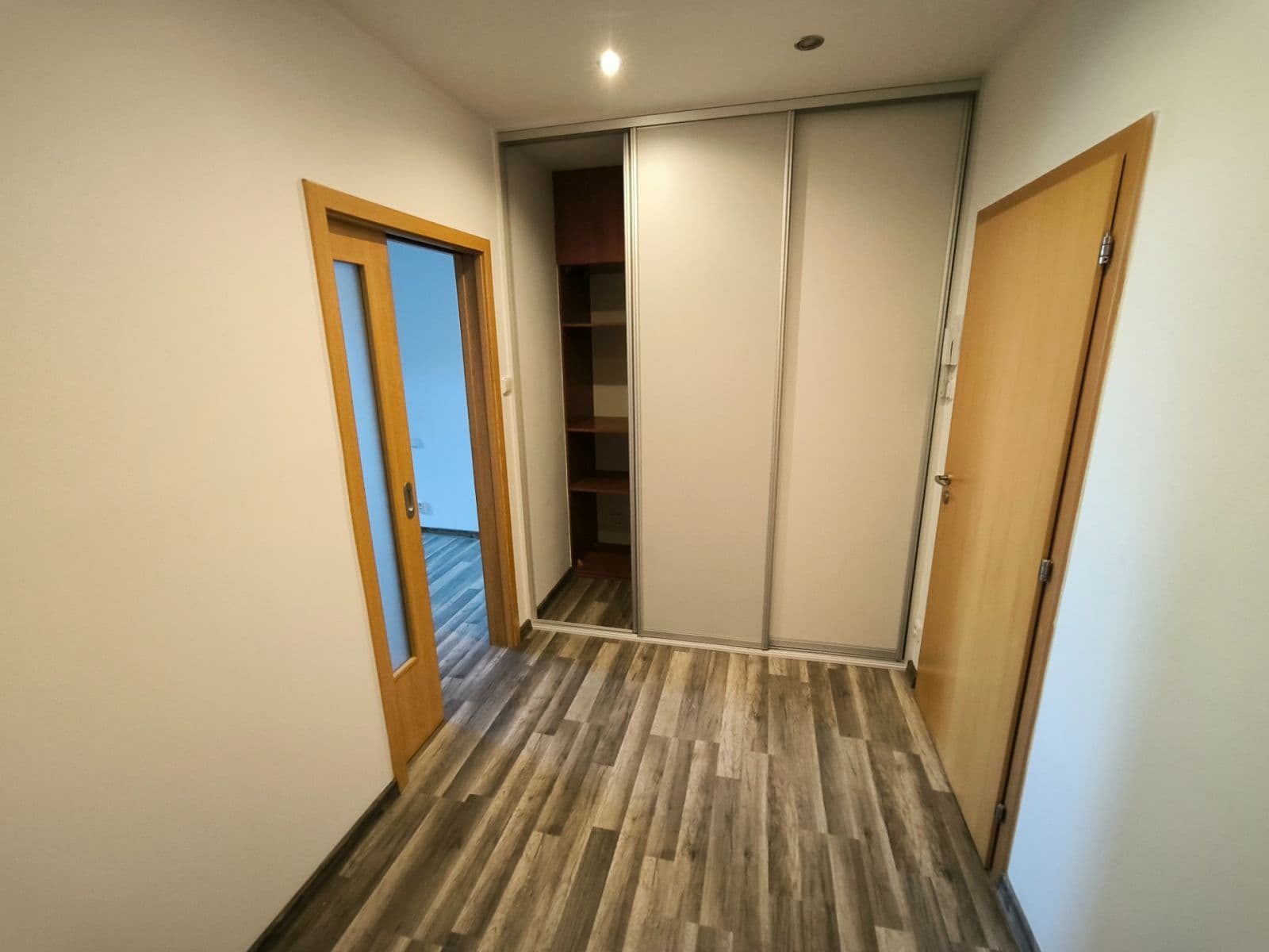 1 bedroom flat to rent, 46 m², Masarykovo náměstí, Brandýs nad Labem-Stará Boleslav, Středočeský Region 1 bedroom flat to rent, 46 m², Masarykovo náměstí, Brandýs nad Labem-Stará Boleslav, Středočeský Region
