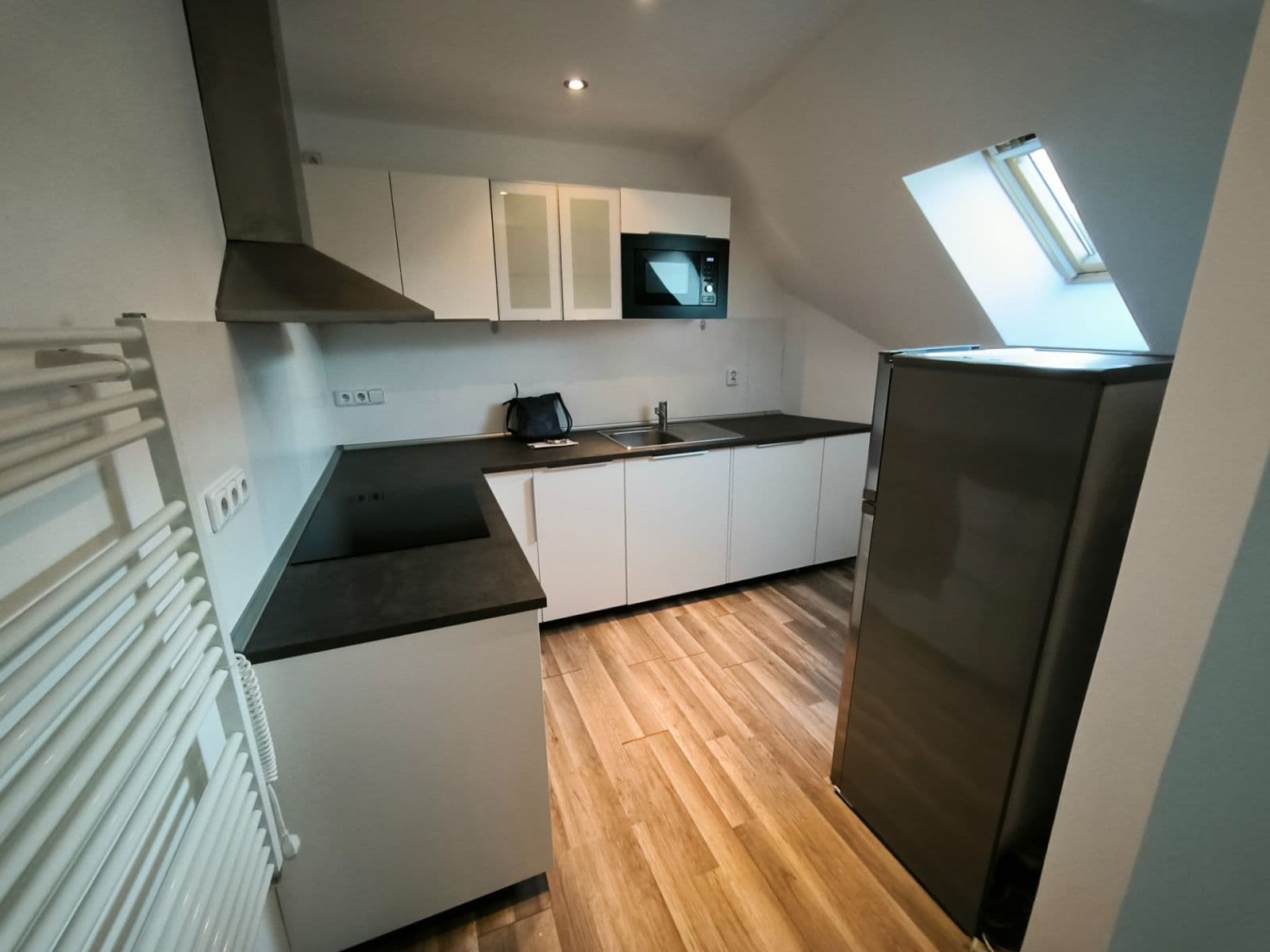 1 bedroom flat to rent, 46 m², Masarykovo náměstí, Brandýs nad Labem-Stará Boleslav, Středočeský Region 1 bedroom flat to rent, 46 m², Masarykovo náměstí, Brandýs nad Labem-Stará Boleslav, Středočeský Region
