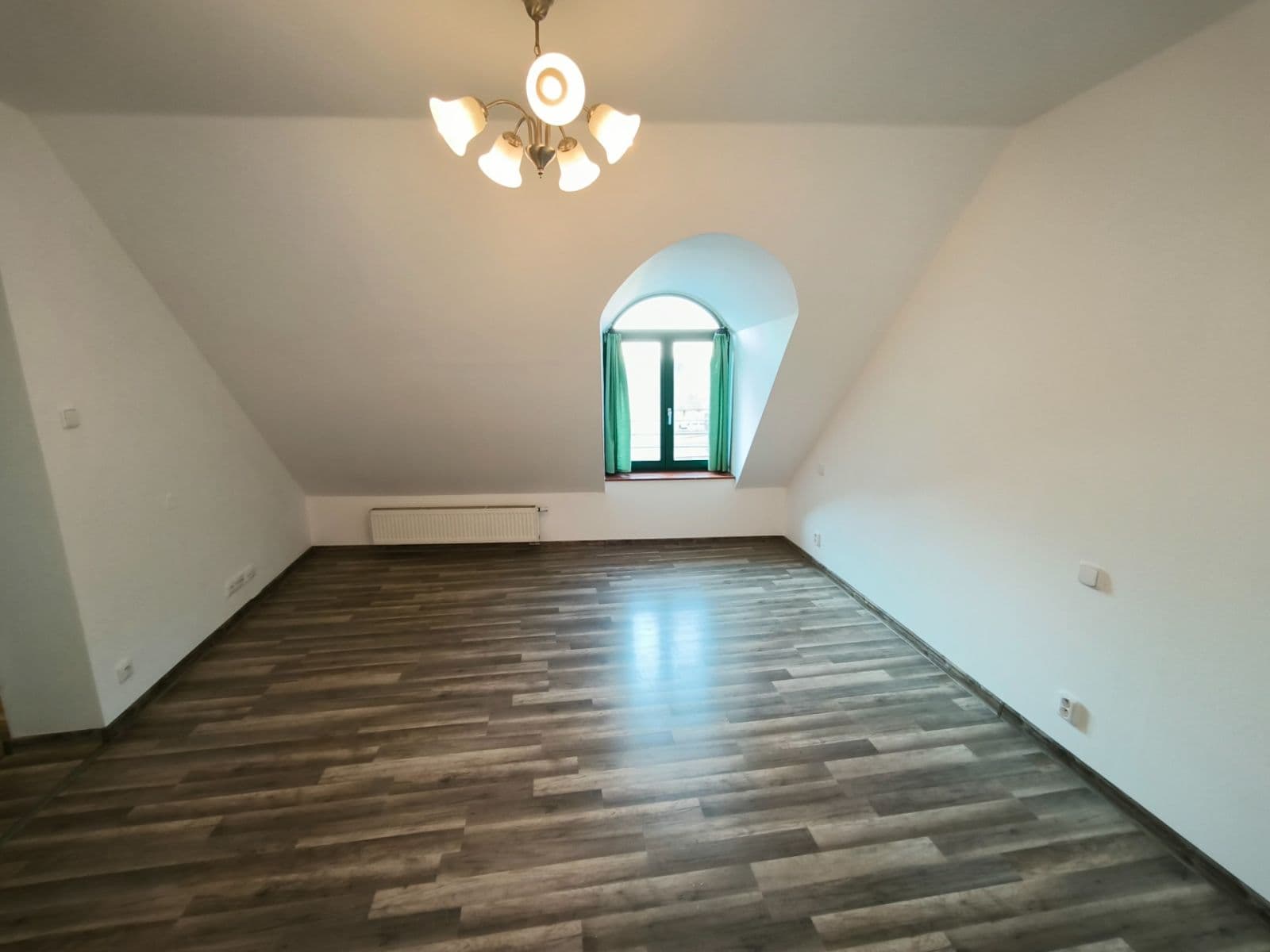 1 bedroom flat to rent, 46 m², Masarykovo náměstí, Brandýs nad Labem-Stará Boleslav, Středočeský Region 1 bedroom flat to rent, 46 m², Masarykovo náměstí, Brandýs nad Labem-Stará Boleslav, Středočeský Region