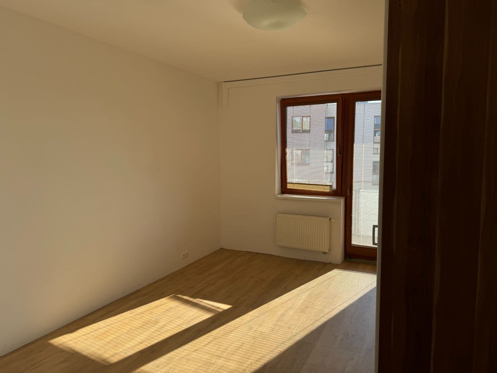 1 bedroom with open-plan kitchen flat to rent, 58 m², Bratislavská, Prague, Prague 1 bedroom with open-plan kitchen flat to rent, 58 m², Bratislavská, Prague, Prague